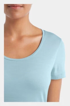 Icebreaker Womens Sphere II Scoop Tee -Craghop Clothing Shop b11bac0142 4343 e