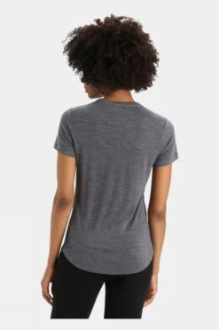 Icebreaker Womens Sphere II Tee -Craghop Clothing Shop b11bac0177 4444 g