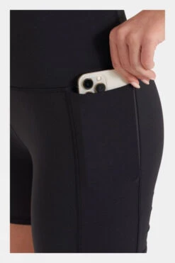 Vuori Womens Studio Pocket Shorts -Craghop Clothing Shop b11caa0151 7070 s