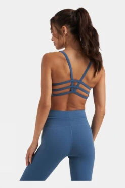 Vuori Womens Yosemite Sports Bra -Craghop Clothing Shop b11gb90033 4040 p