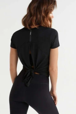 Lilybod Womens Kendell T-Shirt -Craghop Clothing Shop c11bac0150 7070 d