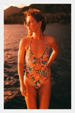 Barts Womens Flinder Halter One Piece Swimsuit -Craghop Clothing Shop f11ib90178 5004 e